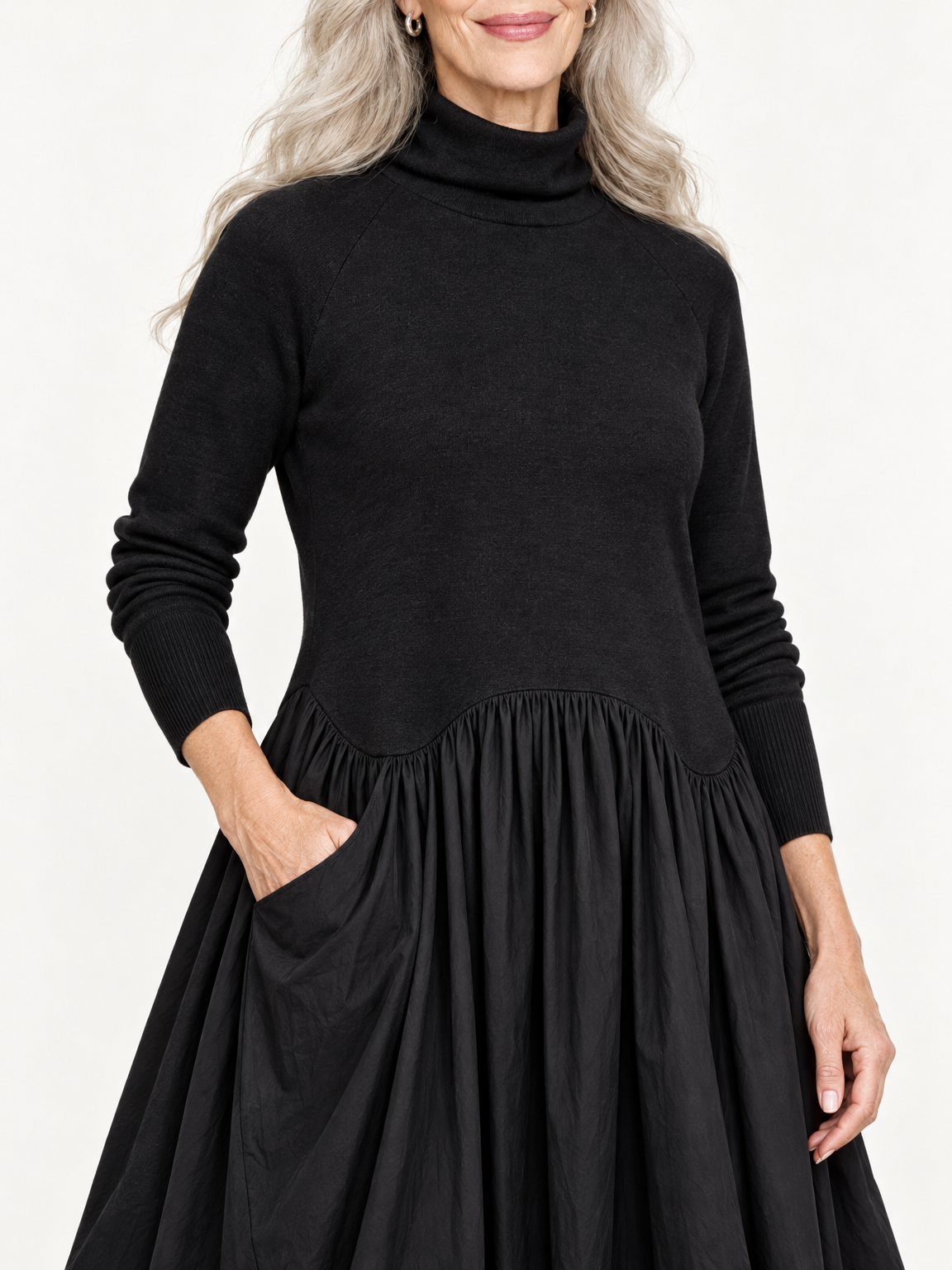 Ingrid turtleneck maxi dress in black 
